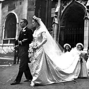 Princess Margaret a bridesmaid as two of Princess Elizabeths staff wed - Royal family attend