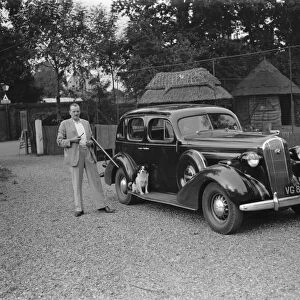 R W Farman, North Walsham. 1937 Reed Thatching in Norfolk. Mr R. W. Farman