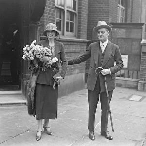 Saturdays interesting stage wedding. Mr Leslie Faber was married to Miss Gladys