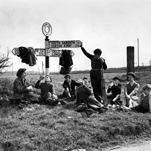 Sixteenth W. Kent Lifeboy Company take a rest at Horton Kirby on Easter Monday while