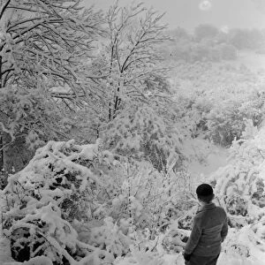 Snow scenes in Biggin Hill, Kent. 1939