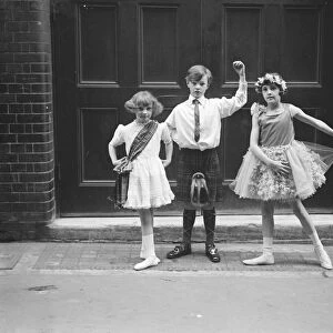Society childrens dancing matinee for charity. Left to right, Lady Elizabeth Townshend