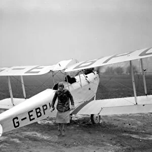 At Stag Lane Aerodrome, Hendon. Hon Lady Bailey ( wife of Sir Abe Bailey ), who