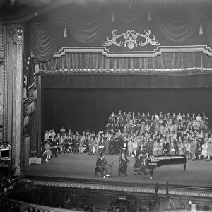 The stage of the London Palladium 19 June 1927