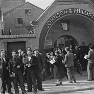 Strikers outside the Johnson and Phillips Ltd factory in Kent. 1939