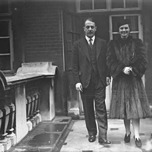 Viscount Cowdray with his fiance, Lady Anne Bridgeman, 18 January 1939