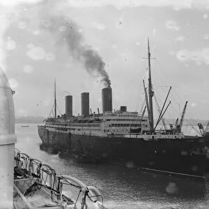 The Whit Star Liner SS Majestic at Southampton 19 January 1923