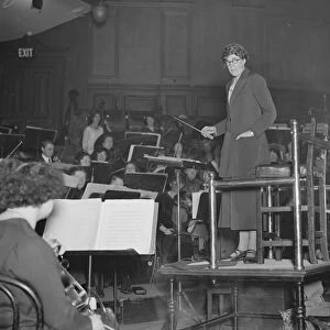 Womens Orchestra Miss Gwynne Kimpton conductor of the new British womens symphony