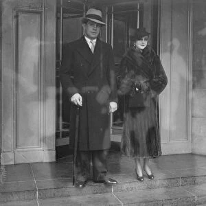 Woolworth heiress ( Barbara Hutton ) in London with her Prince Alexis Mdivani. 31