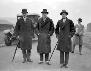 Air chiefs at Cardington Aerodrome. Air Marshal Sir John Salmond, Sir Samuel Hoare Air chiefs at Cardington Aerodrome. Air Marshal Sir John Salmond, Sir Samuel Hoare
