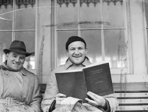 American heavyweight Joe Baksi take things easy in a promenade shelter during the American heavyweight Joe Baksi take things easy in a promenade shelter during the