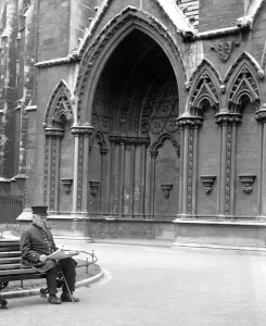 Chelsea pensioner at North Entrance Westminster Abbey, Westminster, London, England Chelsea pensioner at North Entrance Westminster Abbey, Westminster, London, England