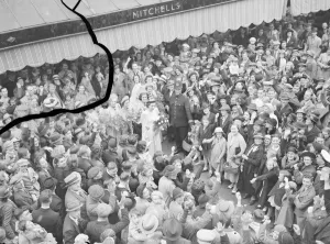 The Erith carnival queen and her attendants in procession. 1939 The Erith carnival queen and her attendants in procession. 1939