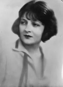 Famous film star may appear on West end stage. Lya de Putti, the famous film star Famous film star may appear on West end stage. Lya de Putti, the famous film star