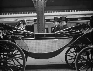 Labour Ministers receive seals of office from the King. Miss Margaret Bondfield Labour Ministers receive seals of office from the King. Miss Margaret Bondfield
