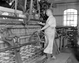 Lace making at messrs William Bridgett and Sons Ltd, Lenton, Nottingham. Machine Lace making at messrs William Bridgett and Sons Ltd, Lenton, Nottingham. Machine