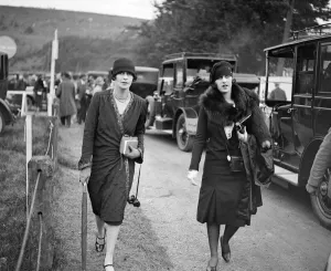 Lady Chesham and Mrs Cohen at Goodwood Racecourse, Sussex, UK. 1927 Lady Chesham and Mrs Cohen at Goodwood Racecourse, Sussex, UK. 1927