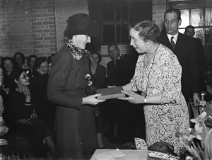 Lady Smithers presents prize at the Days Lane Welfare Centre Party in Sidcup, Kent Lady Smithers presents prize at the Days Lane Welfare Centre Party in Sidcup, Kent