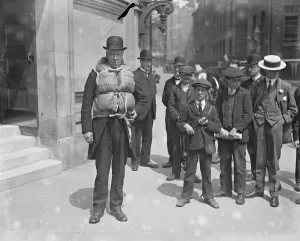Lusitania Inquiry Mr Boddy and his life saving apparatus 15 June 1915 Lusitania Inquiry Mr Boddy and his life saving apparatus 15 June 1915