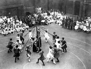 The Maypole Dance Empire Day celebration at Johanna Street Schools) The Maypole Dance Empire Day celebration at Johanna Street Schools)