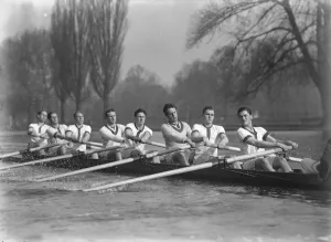 Oxford crew in action. Striking Henley Study. First American to stroke the eight A Oxford crew in action. Striking Henley Study. First American to stroke the eight A