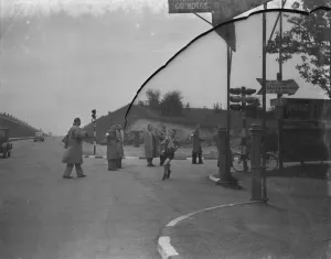 R J Funnell, competing in the Kent Marathon, passes through Dartford, Kent R J Funnell, competing in the Kent Marathon, passes through Dartford, Kent