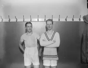 Varsity boxing. Oxford versus Cambridge. Welter weights ; C A Nery, British School Varsity boxing. Oxford versus Cambridge. Welter weights ; C A Nery, British School
