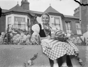 A young girl in traditional Dutch dress, part of the Dartford Carnival procession A young girl in traditional Dutch dress, part of the Dartford Carnival procession