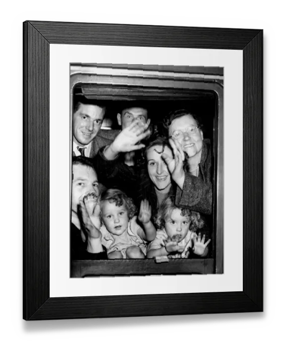 Framed Print : 1940s Britain full agreement has been reached between the British Legion Framed Print : 1940s Britain full agreement has been reached between the British Legion