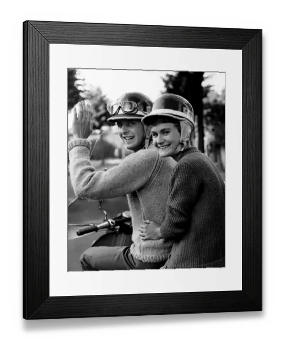 Framed Print : 1960s Michael Epps of Quernmore Road Bromley Kent is setting out with his girlfriend Miss