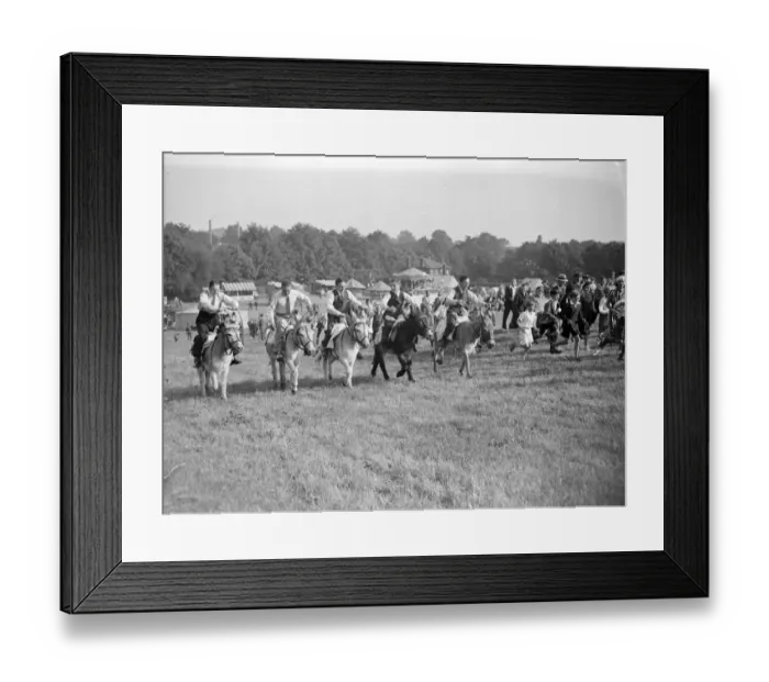 Framed Print : Steve Donaghue well away at the Donkey Derby. 1934 Framed Print : Steve Donaghue well away at the Donkey Derby. 1934