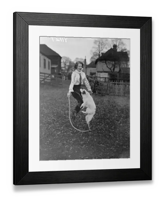 Framed Print : Getting in trim for the circus ring. 16-year-old Olga Astley, one of Britain s Framed Print : Getting in trim for the circus ring. 16-year-old Olga Astley, one of Britain s