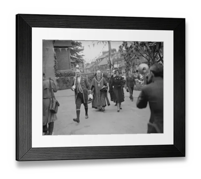 Framed Print : The Duchess of Kent and the Mayor of Dartford. 1938 Framed Print : The Duchess of Kent and the Mayor of Dartford. 1938
