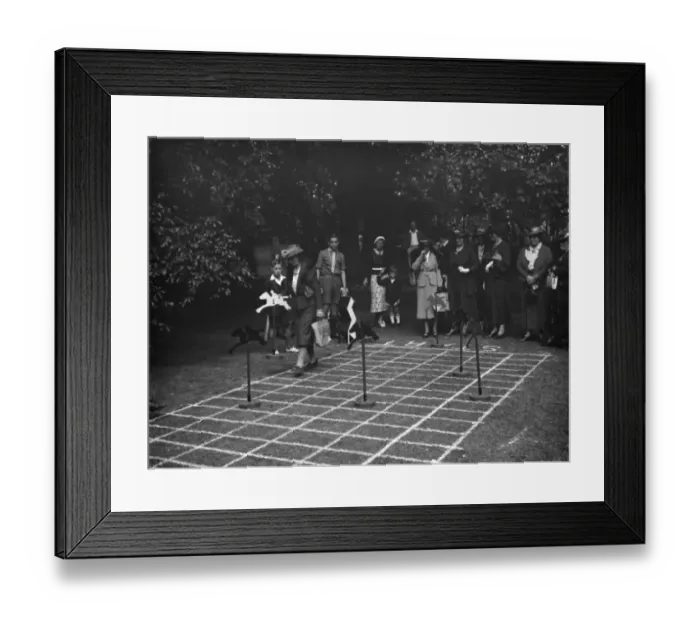 Framed Print : Miss Margaret Lockwood, the well known film star, taking partn in the horse racing Framed Print : Miss Margaret Lockwood, the well known film star, taking partn in the horse racing