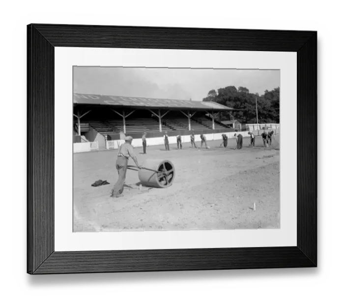 Framed Print : Groundsmen at work on the Northfleet Football ground. 1935
