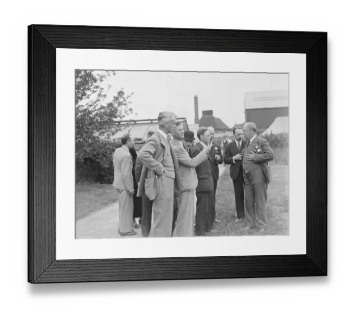 Framed Print : The Right Honourable William Shepherd Morrison, the UK Minister of Agriculture Framed Print : The Right Honourable William Shepherd Morrison, the UK Minister of Agriculture