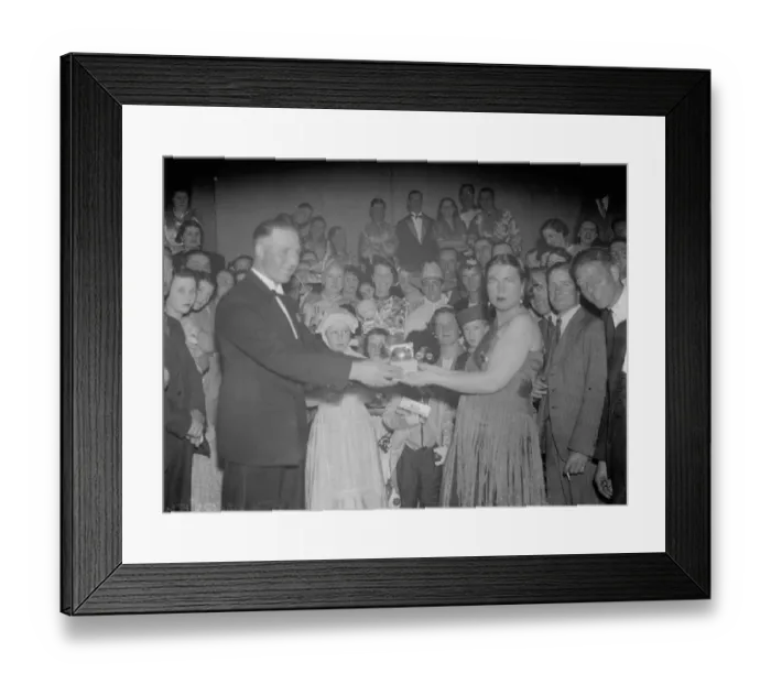 Framed Print : Busmens carnival dance at Eynsford, Kent. 1938