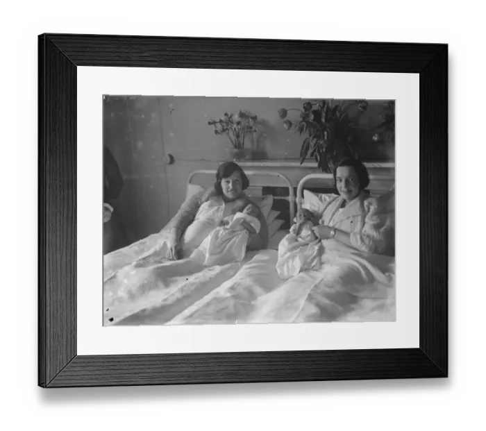 Framed Print : Proud Mums hold their Leap Year babies at Erith Maternity Hospital. 1936 Framed Print : Proud Mums hold their Leap Year babies at Erith Maternity Hospital. 1936