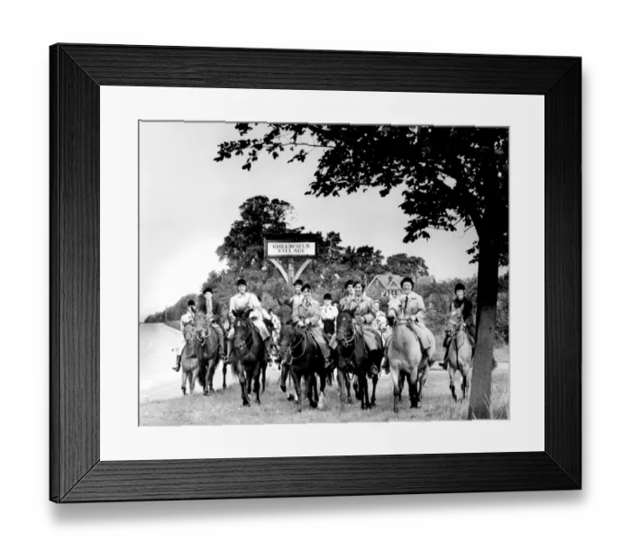 Framed Print : ON ROUTE FOR A WEEKs CAMP Members of the N. W. Kent Pony Club Passing Chelsfield Framed Print : ON ROUTE FOR A WEEKs CAMP Members of the N. W. Kent Pony Club Passing Chelsfield