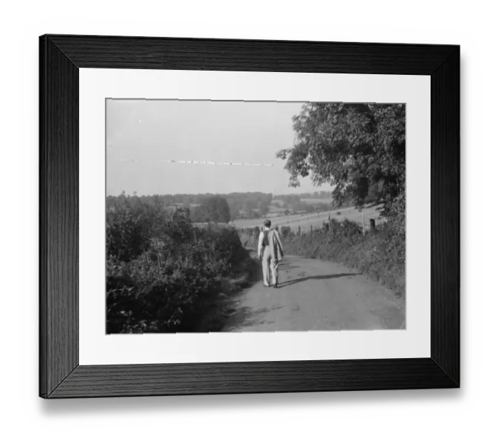 Framed Print : Valley scene of the Thames Estuary, Stockbury. 1936