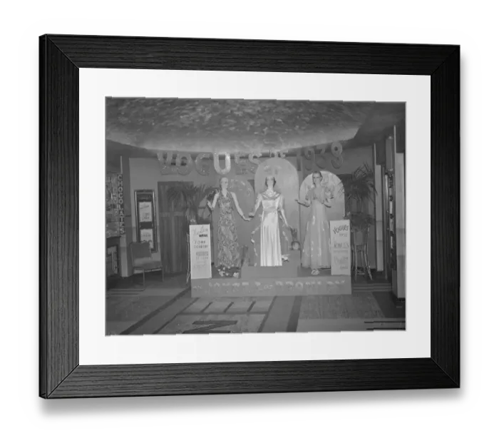 Framed Print : Mannequins in a new fashion display at the Odeon Cinema in Sidcup, Kent. 25 / 2 / 1938 Framed Print : Mannequins in a new fashion display at the Odeon Cinema in Sidcup, Kent. 25 / 2 / 1938