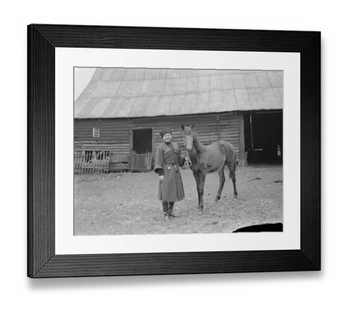 Framed Print : Horse trick riding in Eynsford, Kent. Mr Jorganoff poses with a horse