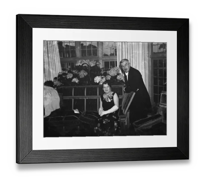 Framed Print : David Griegs birthday party in Farnborough. 1935