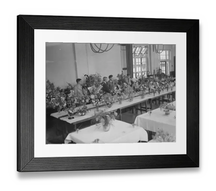 Framed Print : The Spring Flower Show in Welling, Kent. 1939