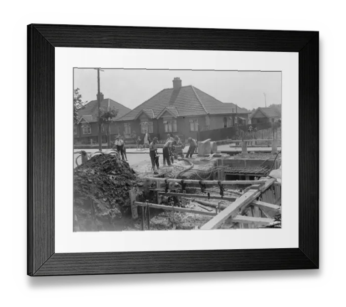 Framed Print : Yew Grove repairs in Sidcup, Kent. 1937