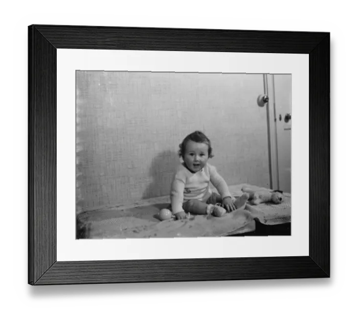 Framed Print : Baby Unwin of Sidcup, Kent. 1937 Framed Print : Baby Unwin of Sidcup, Kent. 1937