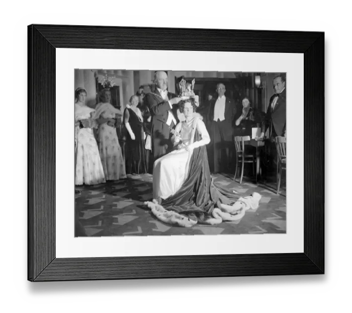 Framed Print : Eltham Carnival: The coronation ceremony of the Carnival Queen. 1934 Framed Print : Eltham Carnival: The coronation ceremony of the Carnival Queen. 1934