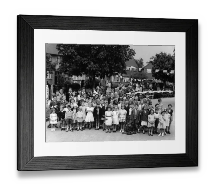 Framed Print : Coronation street party in Norfolk Crescent, Sidcup, Kent June 1953 Framed Print : Coronation street party in Norfolk Crescent, Sidcup, Kent June 1953