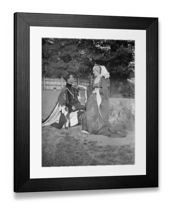 Framed Print : The Kerwin Players of Eltham, Kent. Actors playing the part of the Katherine Framed Print : The Kerwin Players of Eltham, Kent. Actors playing the part of the Katherine