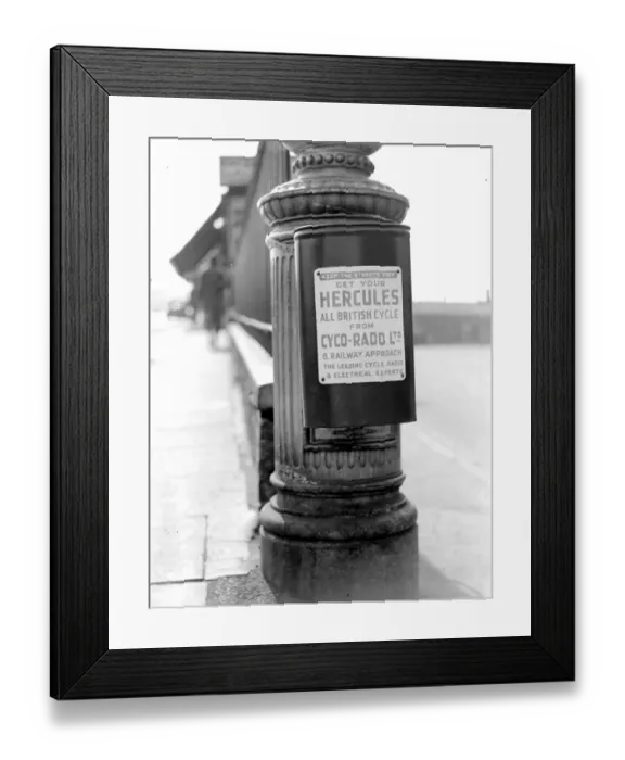Framed Print : Litter Bin in Tonbridge, Kent. 1933 Framed Print : Litter Bin in Tonbridge, Kent. 1933